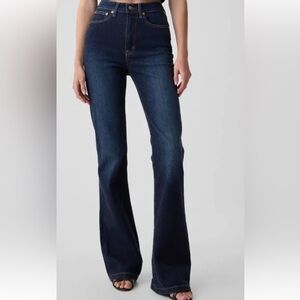 GAP,  high rise , flare jeans , EUC , size 30 , dark navy